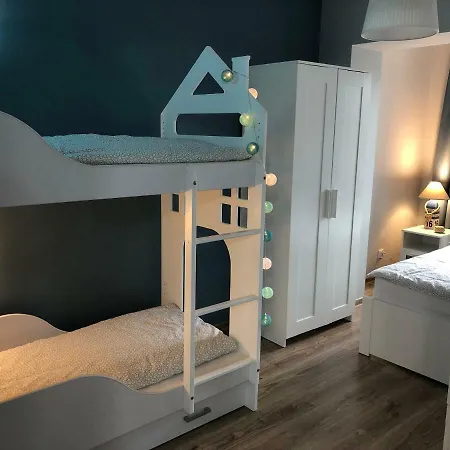 Portowa 31 * 科沃布热格